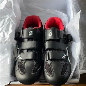 BNIB peloton shoes